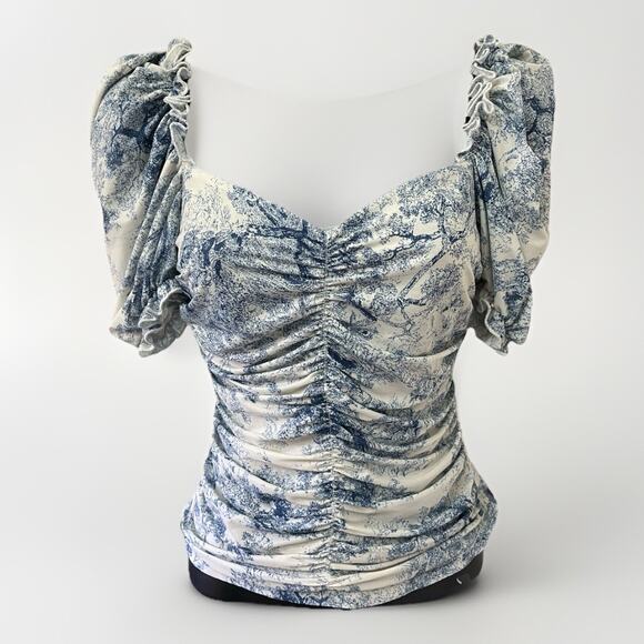 Women’s Smocked Ruched Blue White Toile Puff Sleeve Sweetheart Top Size Small - Picture 1 of 6